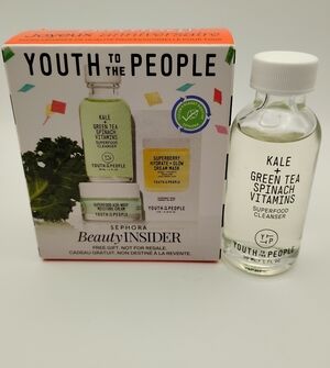 Youth To The People Superfood Cleanser & The Sephora Beauty Insider Set